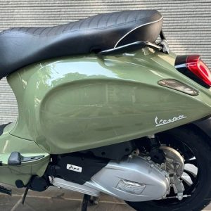 Vespa Sprint 125 ABS 2024 (Hải Quan 3000Km) 7 z7159431502525 443a8a5f772e7d013154d542135e6a77