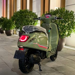 Vespa Sprint 125 ABS 2024 (Hải Quan 3000Km) 7 z7217673139963 fc9ae109c7bb66801e9b7a71ff5ec393