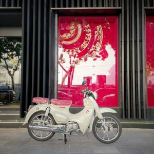 Honda Super Cub C125 2025 (Bản Custom mới) 2 z7273835955554 73e64576a8fd387a058c57542a14a52b
