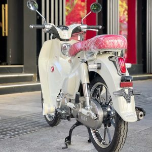 Honda Super Cub C125 2025 (Bản Custom mới) 7 z7273835968128 d7724162e5d29afd794238c65fe3b49d