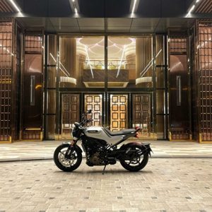 Husqvarna Vitpilen 400 2024 29A1-239.63 9 z7317256695536 cb2db24da290a3ca087cf874403040c0