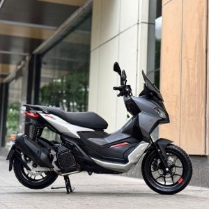 Aprilia SR GT 200 2023 29F1-654.91 2 z7405710704159 6aee10a1b3412511fbb066a4818e3902