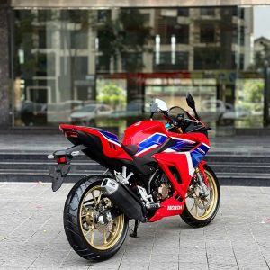 Honda CBR 150R 2025 (Hồ sơ 2025) 7 z7476131573446 eb6e3dcfb725abb04d46a34b00961f1e