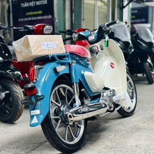 z7643029759527 67ac850ebcfdc5d6b9a8a5a0d6f81f00