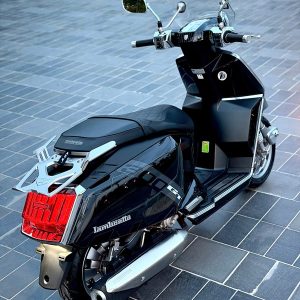 Lambretta X300 GT (Hồ sơ 2026) 8 z7894316759809 ff2ad77848cfa2df5b40690af4b044fc