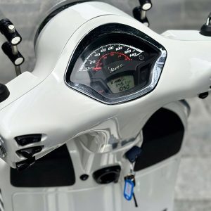 Vespa GTS Super 125 ABS 29B2-278.85 4 z7934732945772 bc6ce298e2b8c24896ef884293c29c7e