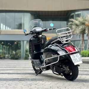 Vespa GTS HPE Super Tech 300 29A1-395.30 3 z7950217147281 816c16a3d06557c87e7cb3d1949ac714