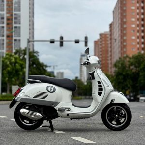 Vespa GTS Super ABS 125 29B2-278.85 5 1784444101571 3804525124514691669 g956551591846218207 1bcedfc4a9d2e6bb228f42d8d5cabd88