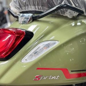 Vespa Sprint S150 2025 (Xe mới) 3 1784618549567 3804525124514691669 g956551591846218207 2dac40b62f877618297f9a77d34192d6