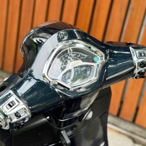 Vespa GTS 150 Classic 2023 29V7-733.20 6 1785745931057 3804525124514691669 g956551591846218207 38b5ab3d39ff3312976f50bdb6e43326