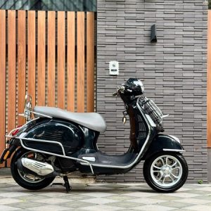 Vespa GTS 150 Classic 2023 29V7-733.20 2 1785745931101 3804525124514691669 g956551591846218207 686b795a9500872aaee1729ae58858d9