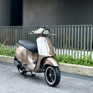 Vespa Sprint 125 ABS 2020 29E2-688.80 3 1786432531495 3804525124514691669 g956551591846218207 2a26e64d6eaaa3a5b9838b469b42d273