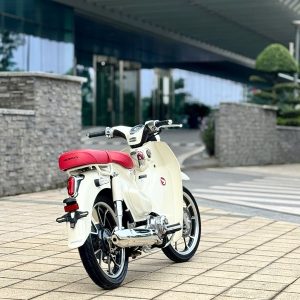 Honda Super Cub C125 (Hồ sơ 2026) 7 1787107558109 3804525124514691669 g956551591846218207 63f489b2174240e135d8c4ab78e84acb