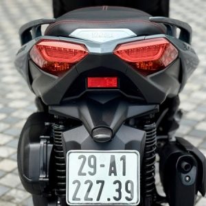 Yamaha Xmax 300 2023 29A1-227.39 4 1787110832626 3804525124514691669 g956551591846218207 a94eeb8dcd5a6baa1ddf2eb81754a0f5