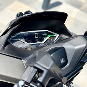 Honda PCX 160 ABS 2025 (Hồ sơ) 4 1790918694804 3804525124514691669 g956551591846218207 1235828094408cf60860e7576dded698